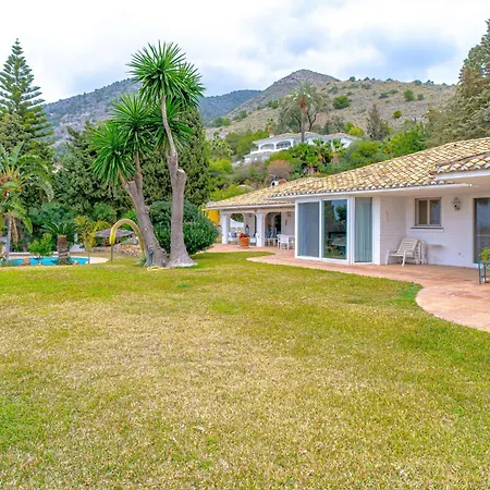 Volver By Interhome Villa Benalmadena